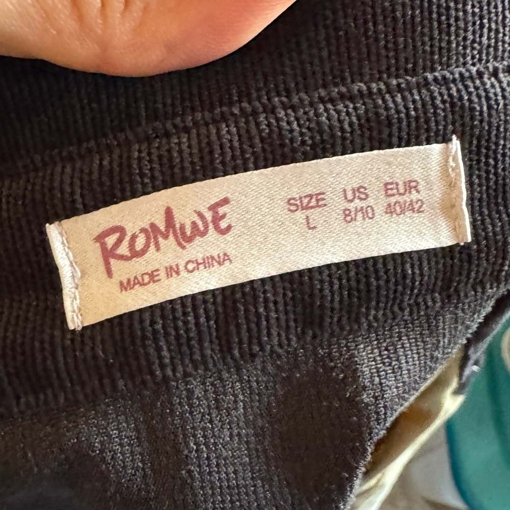 ROMWE Multicolor Button-Down Shirt - Picture 2 of 3